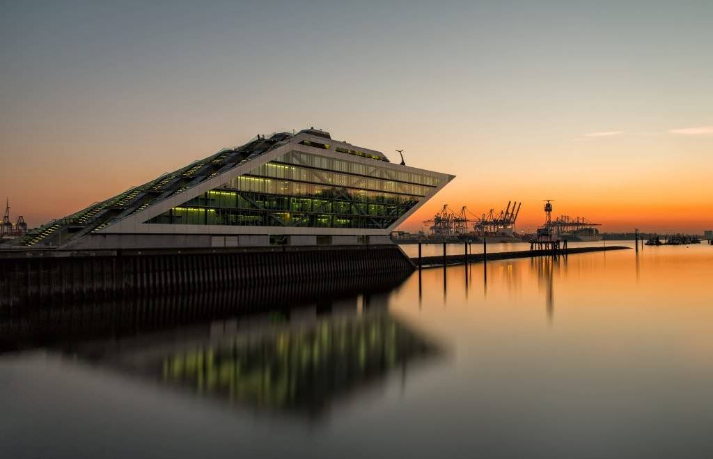 Sonnenuntergang beim Dockland