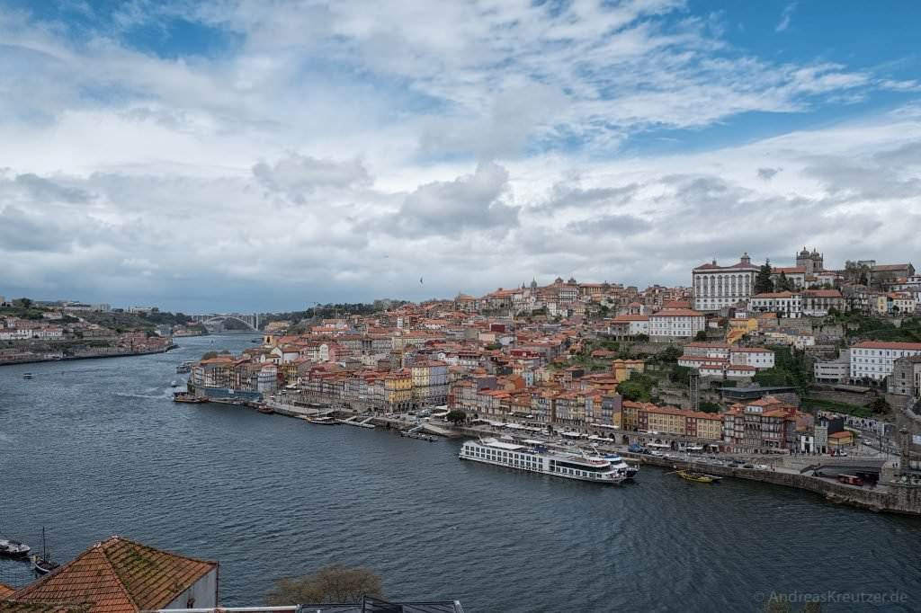 Blick auf die Altstadt von Porto