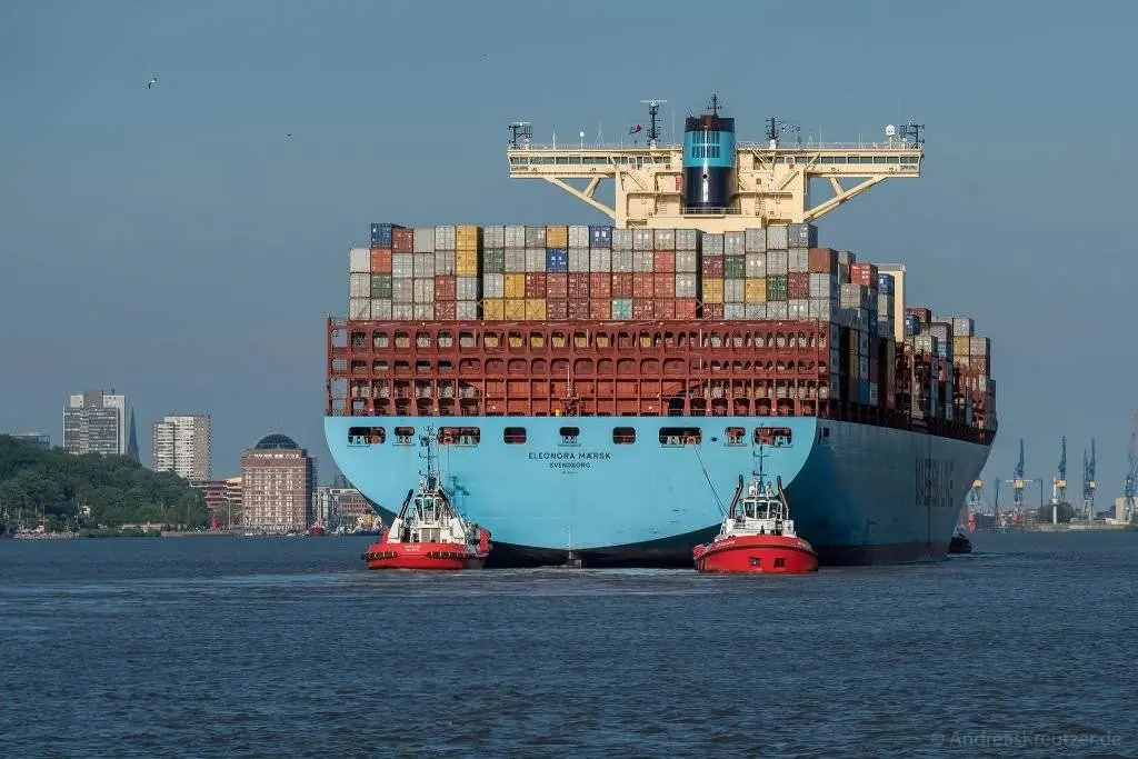 Eleonora Maersk in Hamburg