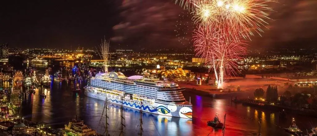 Taufe der AIDAprima in Hamburg