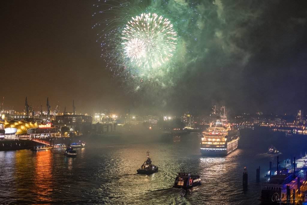 Verabschiedung der AIDAcara bei ihrer ersten Weltreise
