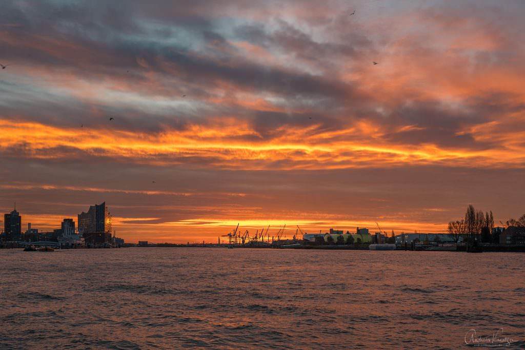 Morgens am Hamburger Hafen