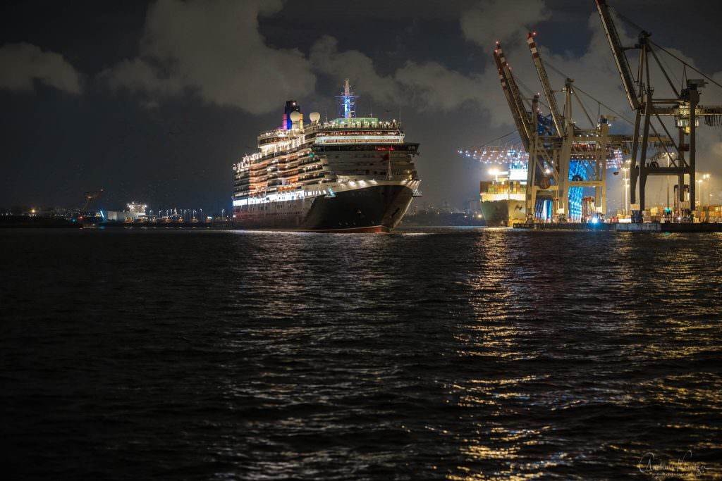 Queen Victoria in Hamburg