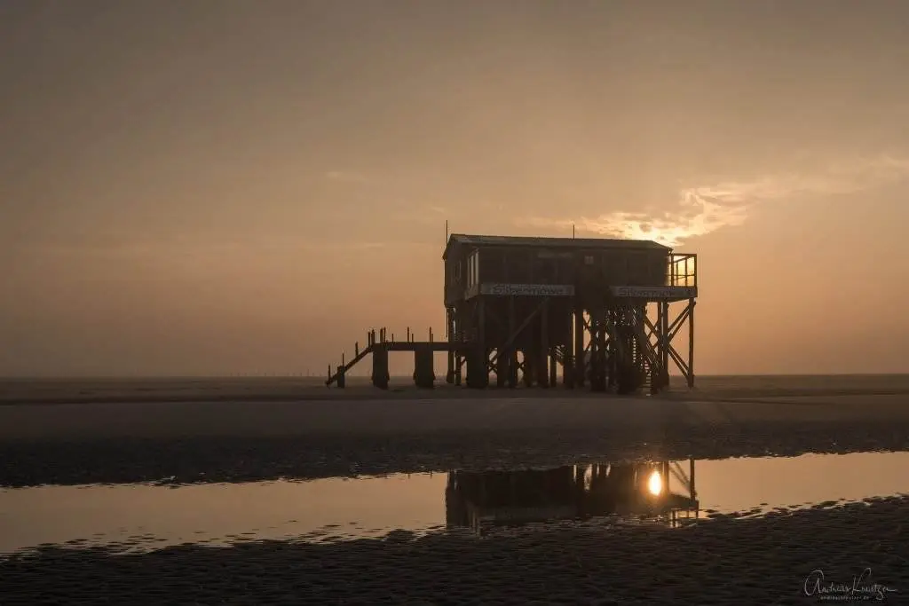 Pfahlbauen in Sankt Peter Ording