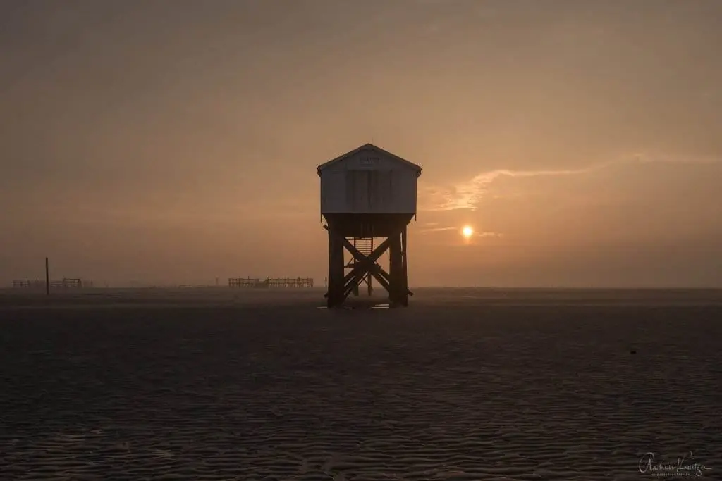 Pfahlbauen in Sankt Peter Ording
