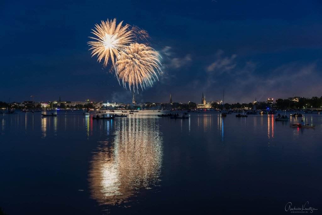 Feuerwerk zum Kirschblütenfest