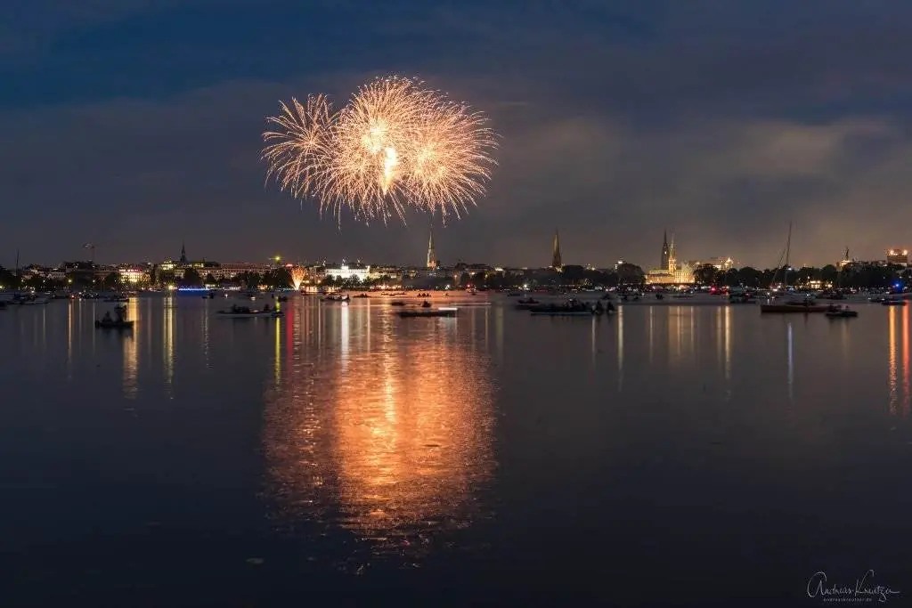 Feuerwerk zum Kirschblütenfest
