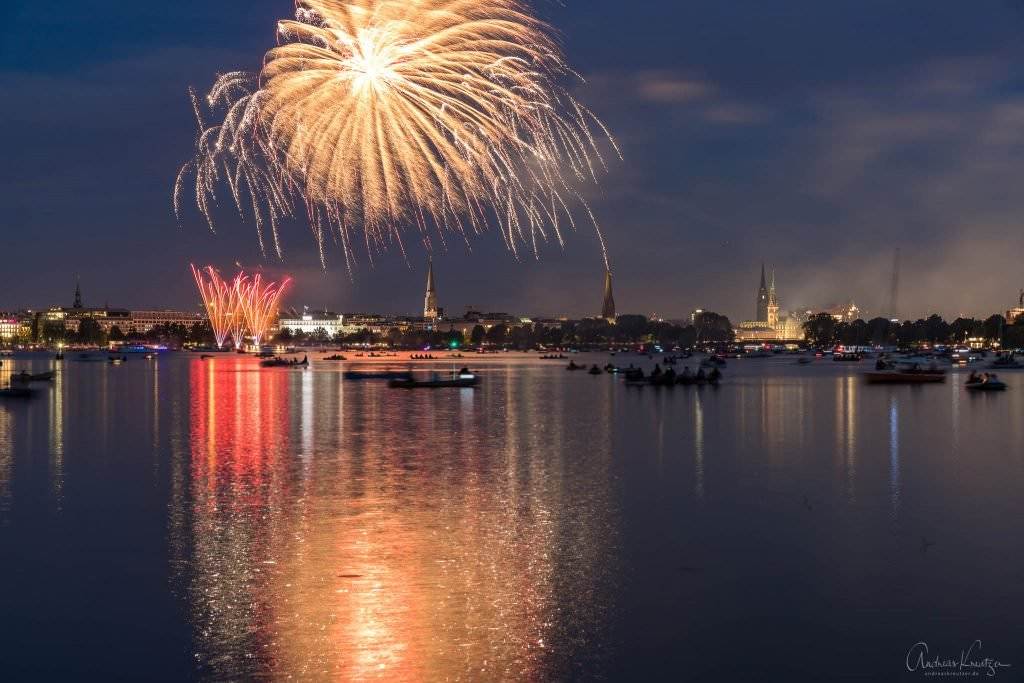 Feuerwerk zum Kirschblütenfest