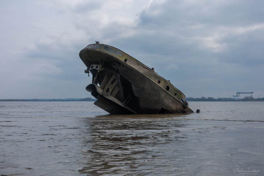 Schiffswrack in Blankenese