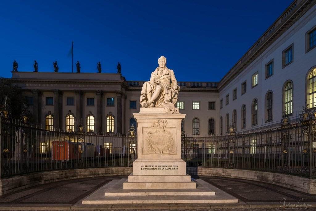 Alexander von Humboldt Denkmal