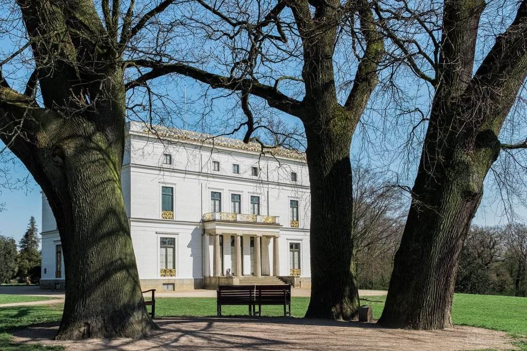 Jenisch Haus im Frühling