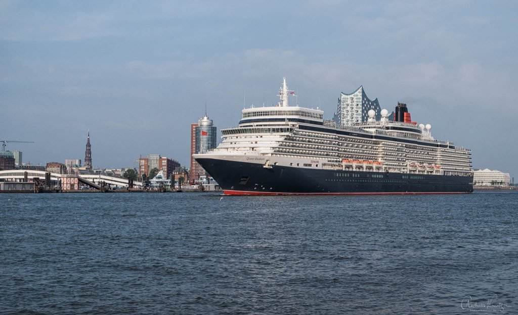 Queen Elisabeth in Hamburg
