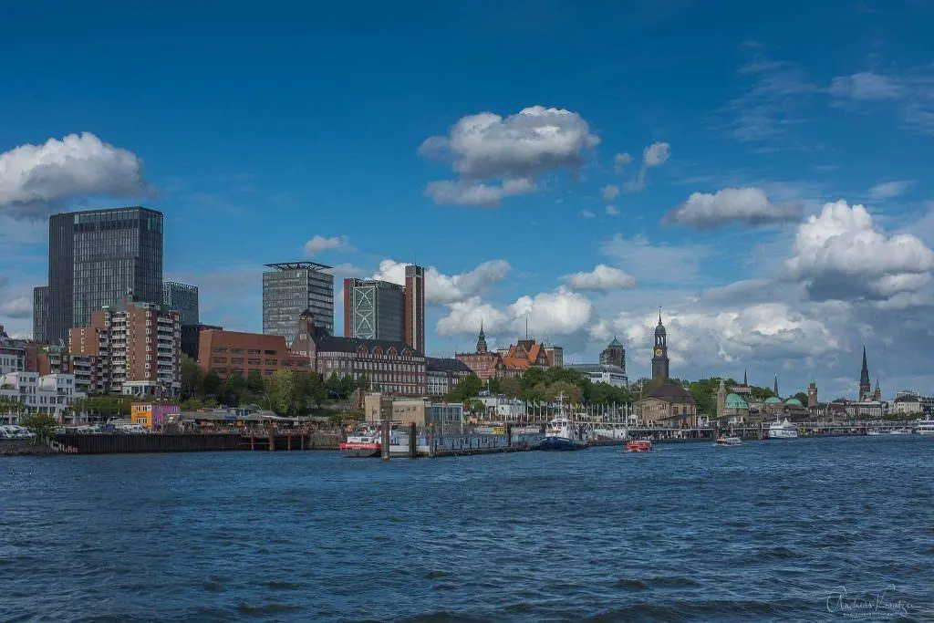 Hamburger Landungsbrücken