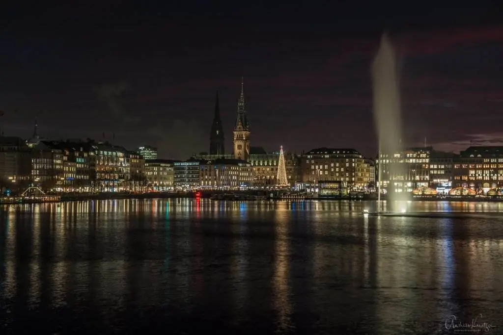 Hamburger Binnenalster im Winter