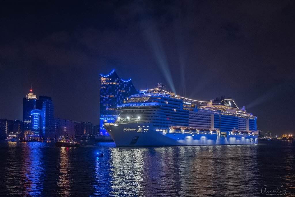Taufe der MSC Grandiosa in Hamburg