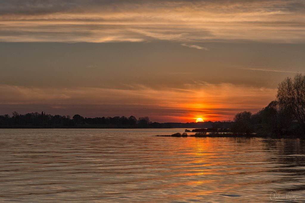 Sonnenuntergang an der Elbe 1114