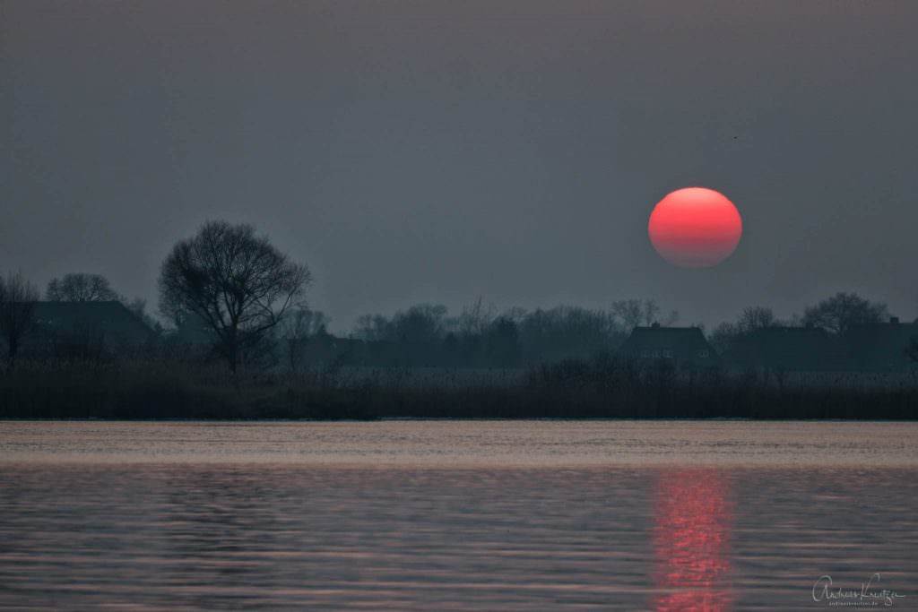 Sonnenuntergang an der Elbe