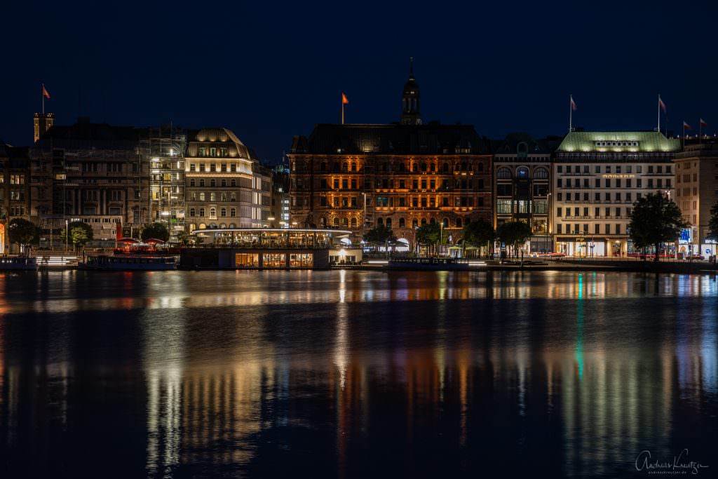 Jungfernstieg am Abend