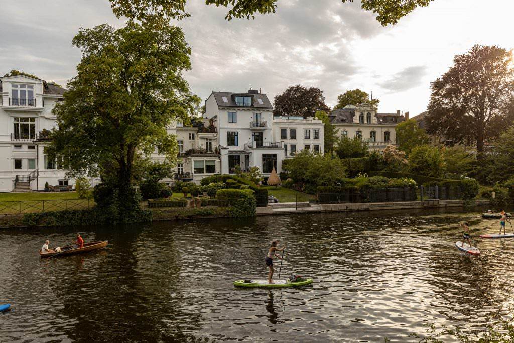 Blick auf die Häuser der Heilwigstraße
