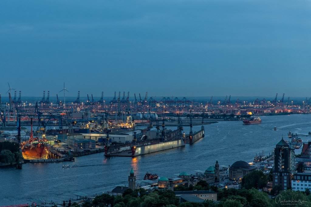 Blick über den Hamburger Hafen
