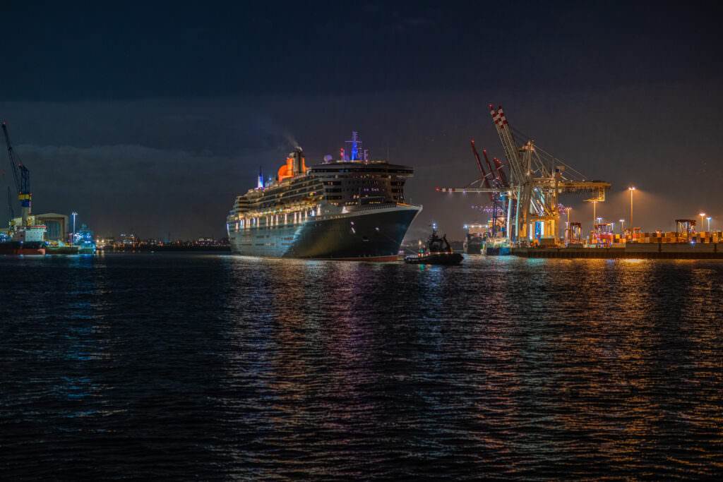 Queen Mary 2