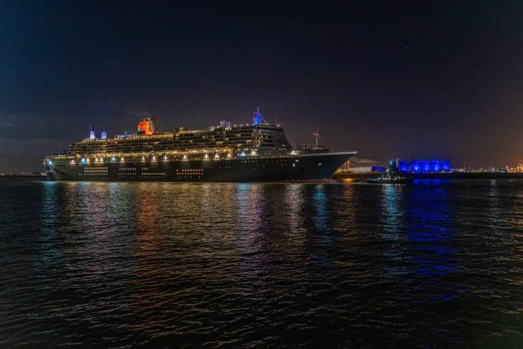 Queen Mary 2