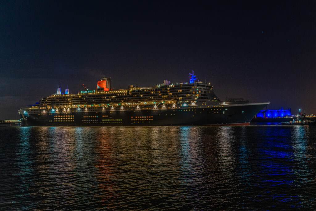 Queen Mary 2