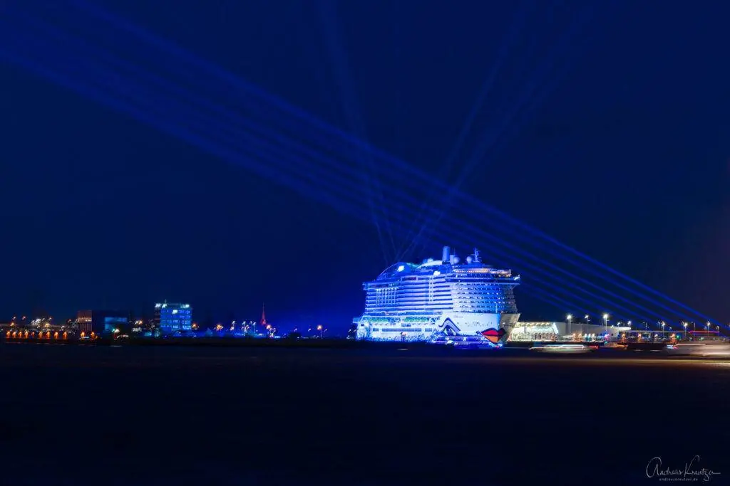 Taufe AIDAcosma Hamburg