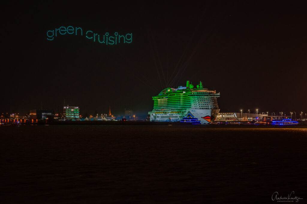 Taufe AIDAcosma Hamburg