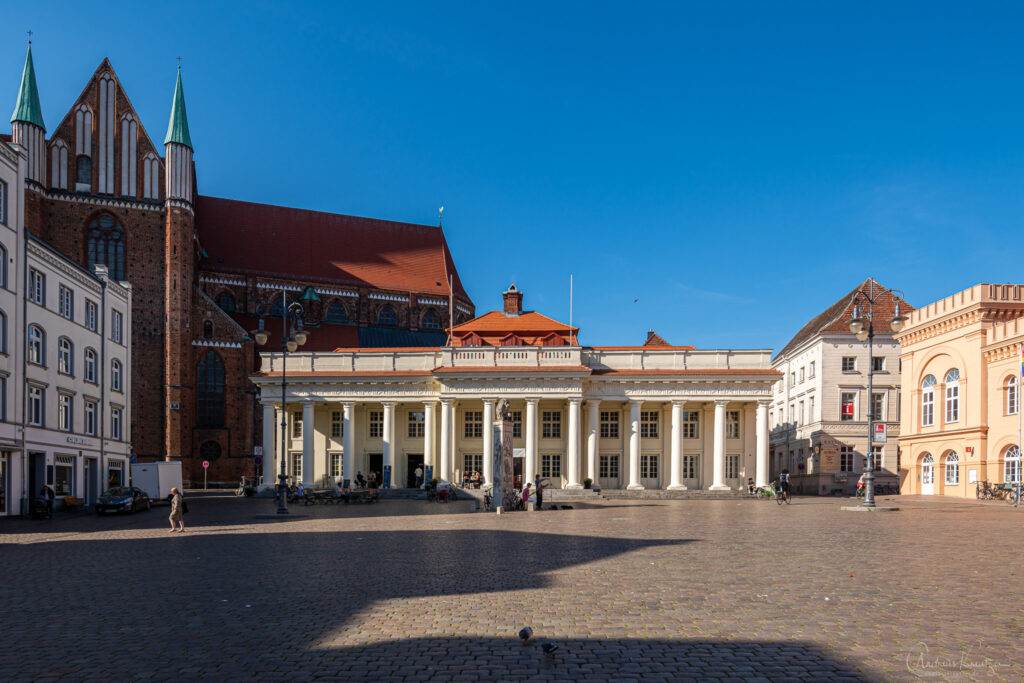 Säulengebäude Schwerin