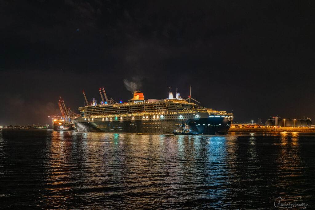 Queen Mary 2