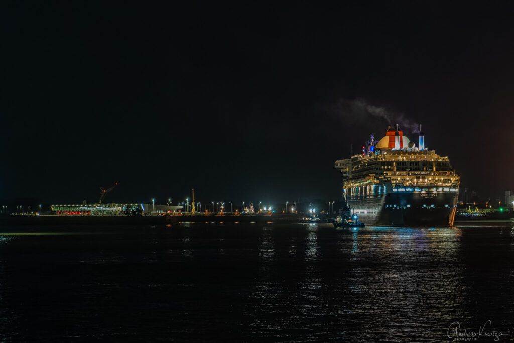 Queen Mary 2