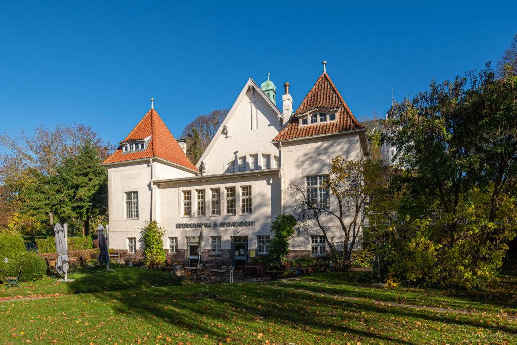 Ehemalige Schwimmhalle Schloss Plön