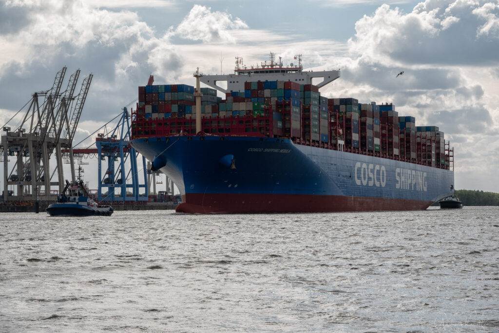 Containerschiff Nebula