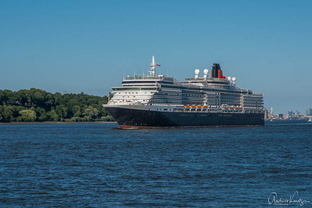 Queen Victoria in Hamburg