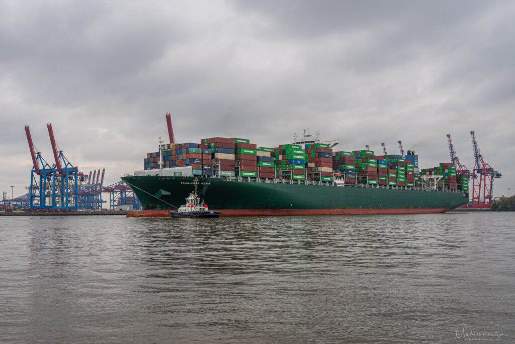 Containerschiff Thalassa Mana