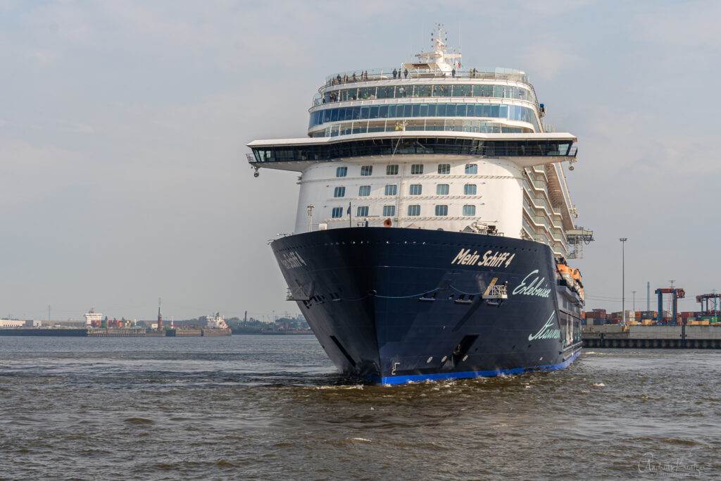 Mein Schiff 4 in Hamburg