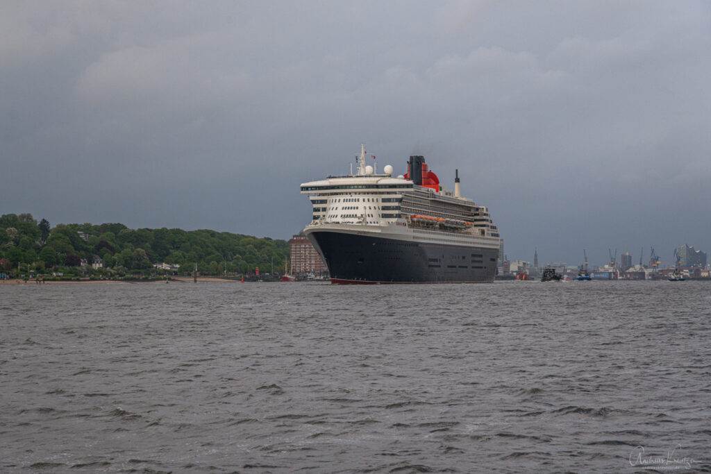 Queen Mary 2