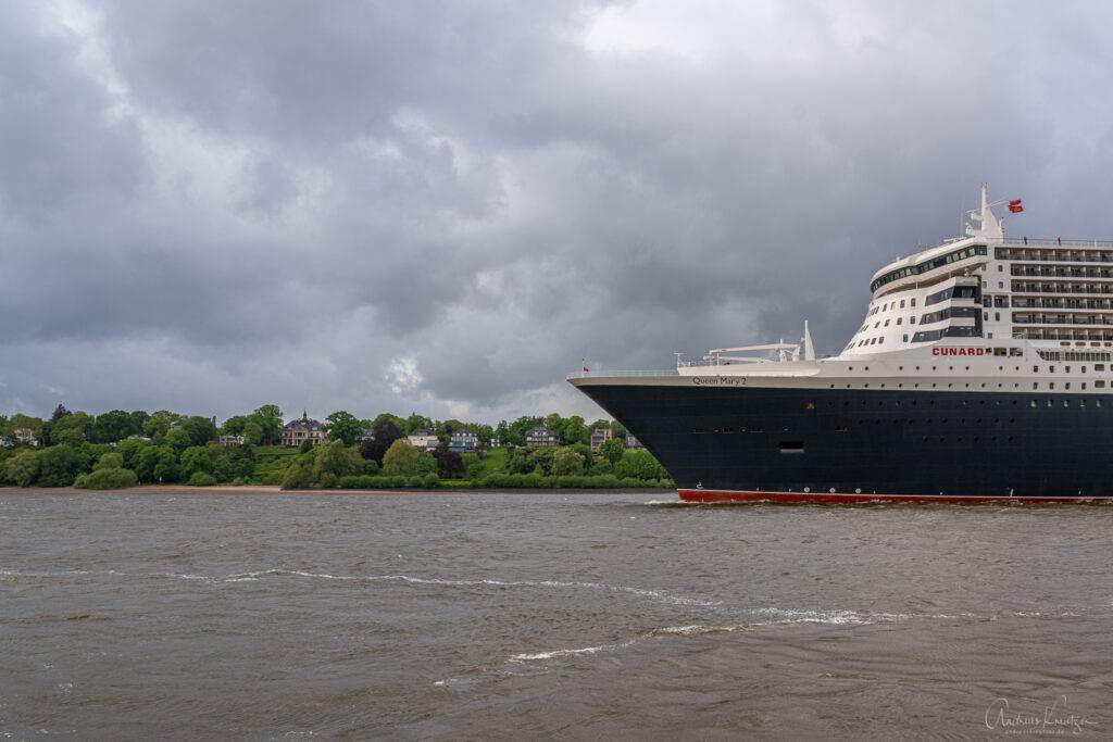 Queen Mary 2