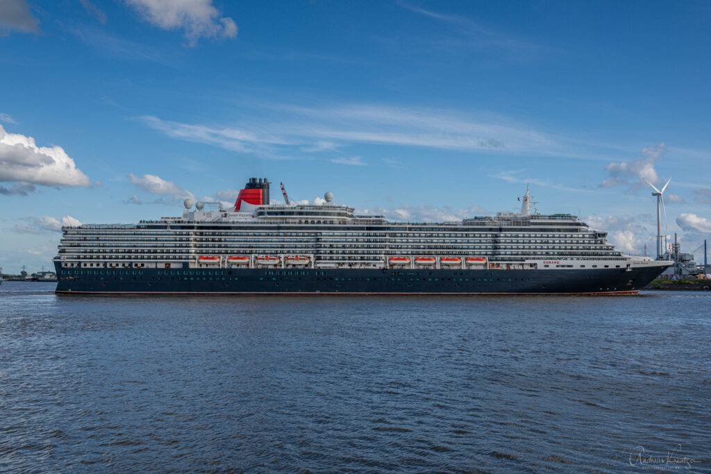 Kreuzfahrtschiff Queen Victoria am 25.07.2023 in Hamburg
