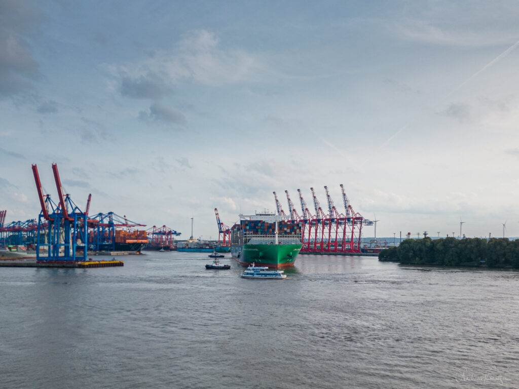 CMA CGA JACQUES SAADE