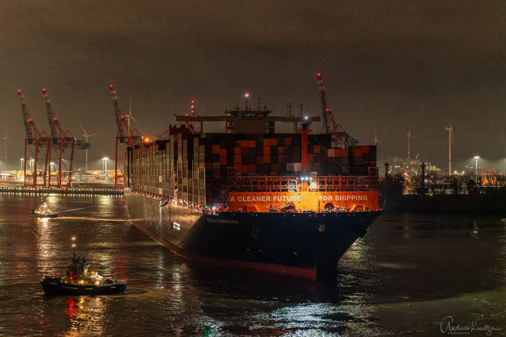 Hanoi Express von Hapag Lloyd erstmals in Hamburg