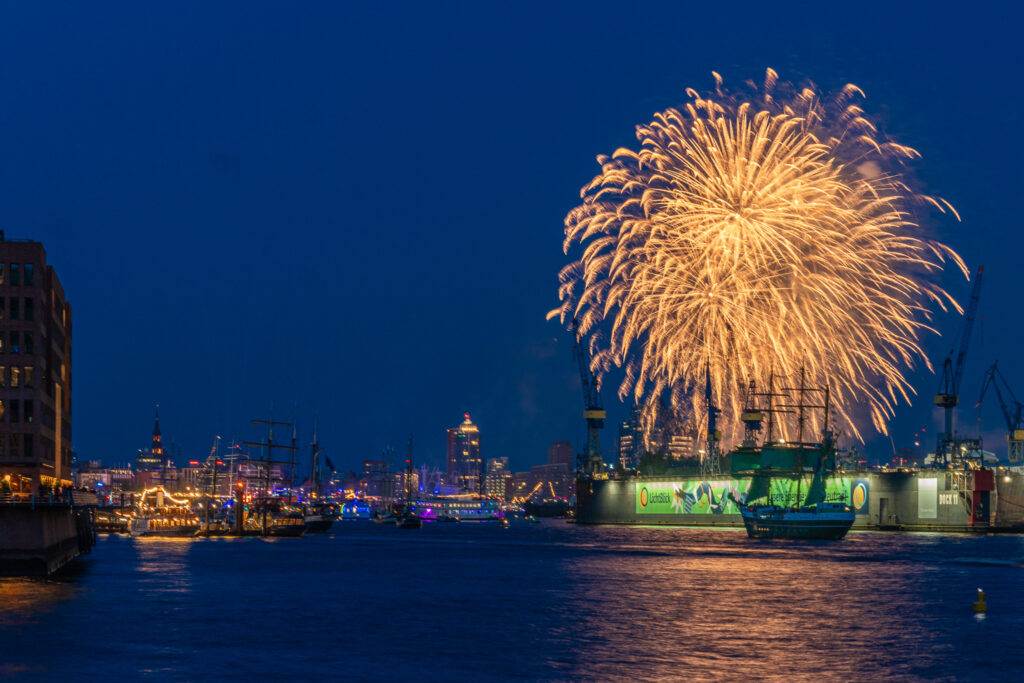 Feuerewerk beim 835. Hafengeburtstag