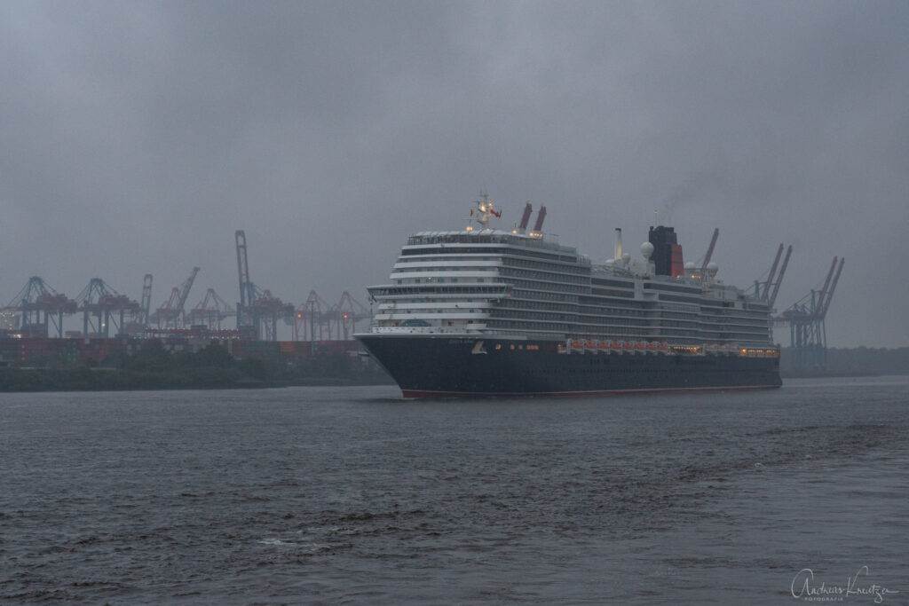 Queen Anne in Hamburg