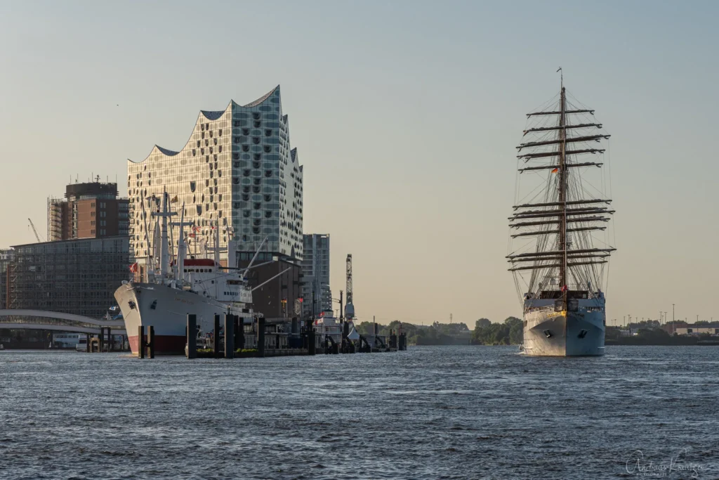 Sea Cloud Spirit in Hamburg