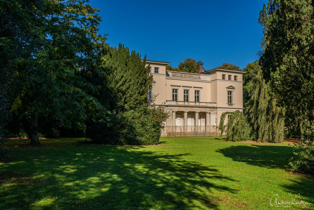 Katharinenhof im Baurs Park
