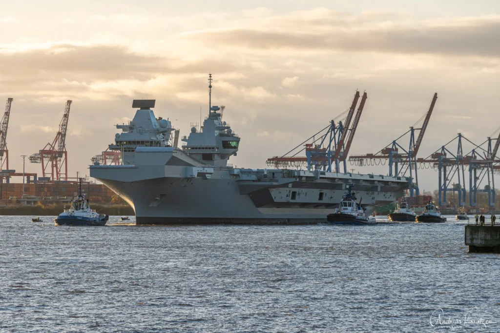 Flugzeugträger HMS Queen Elizabeth