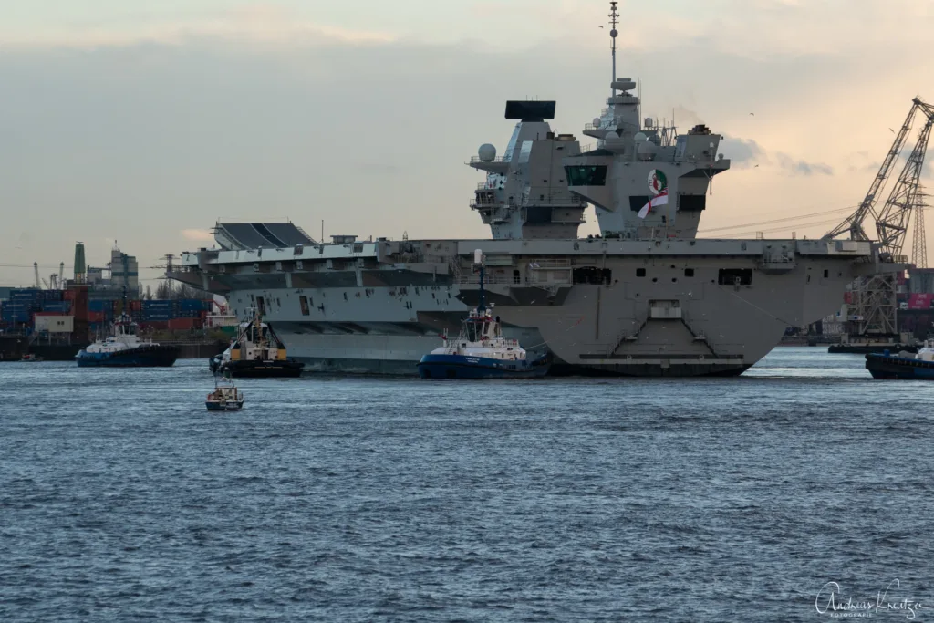 Flugzeugträger HMS Queen Elizabeth