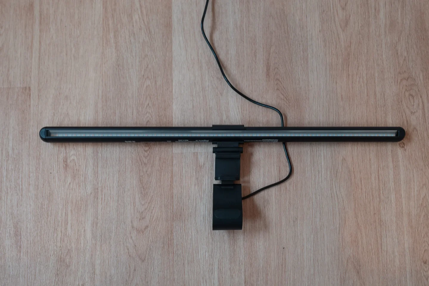 Quntis Monitor Lampe