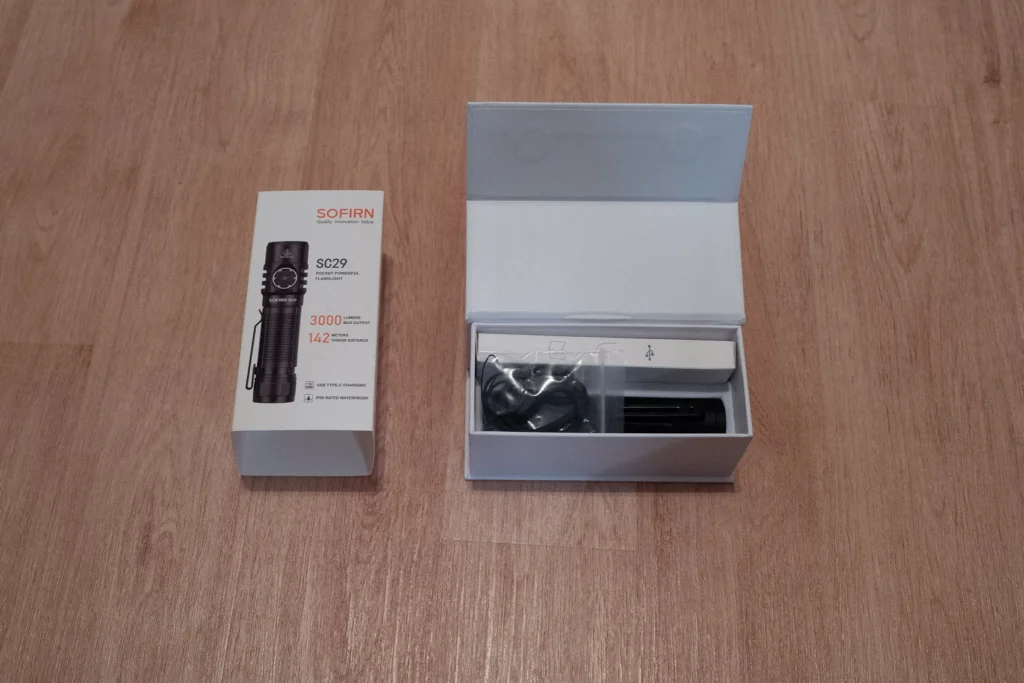 SOFIRN SC29 Taschenlampe